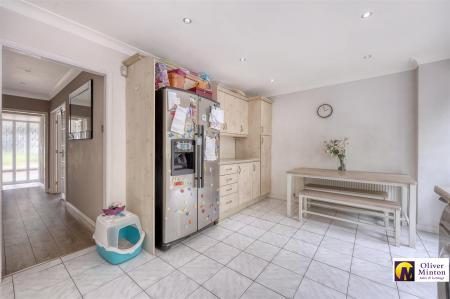 Kitchen/Dining room