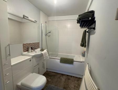bathroom.jpeg