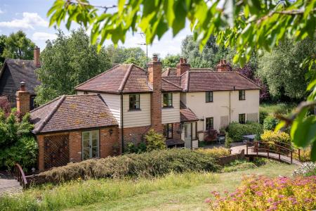 250618 - The Farmhouse, Latchford - 01.jpg