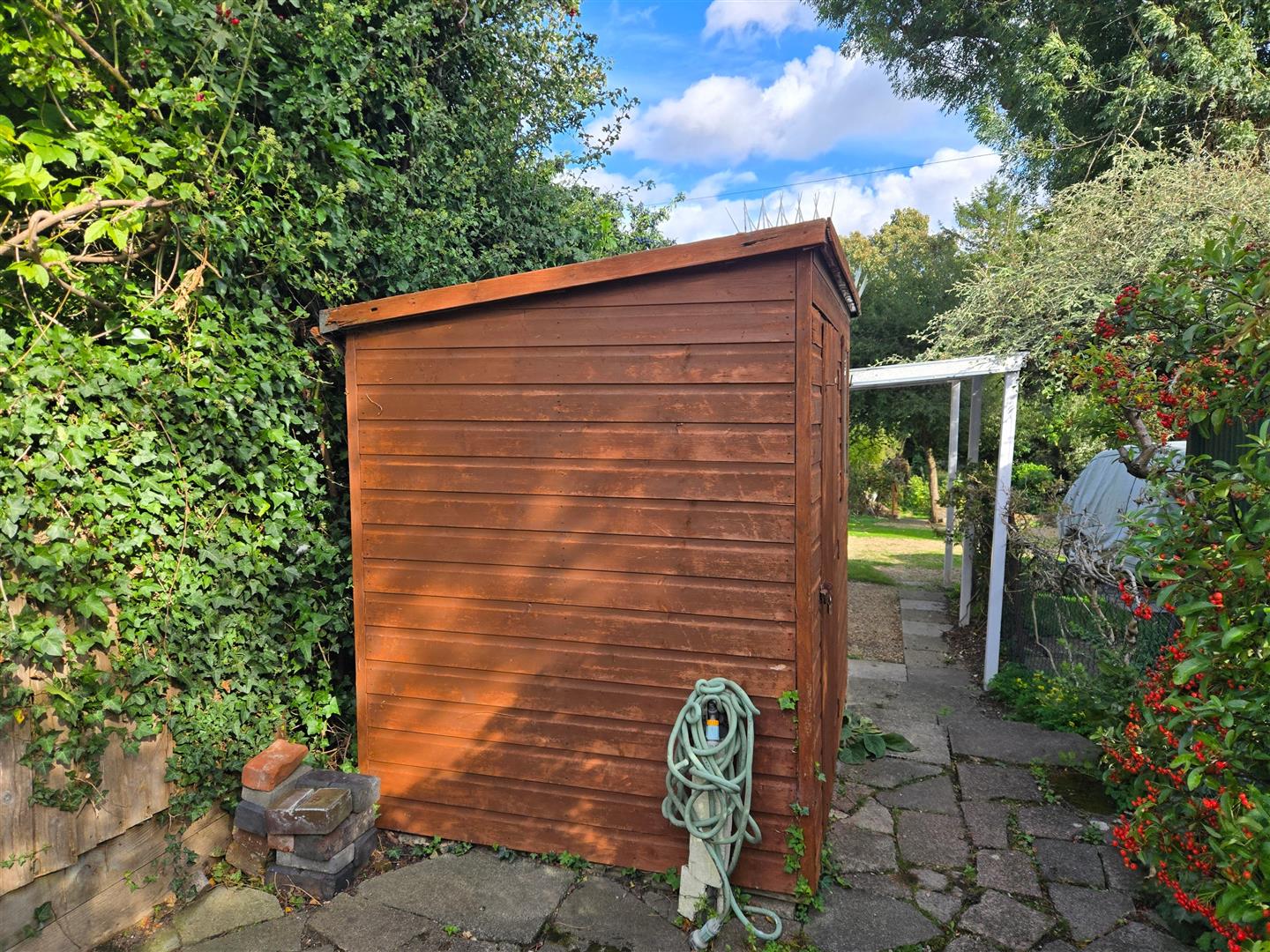 Image for CHAIN FREE - Green End, Braughing, Herts