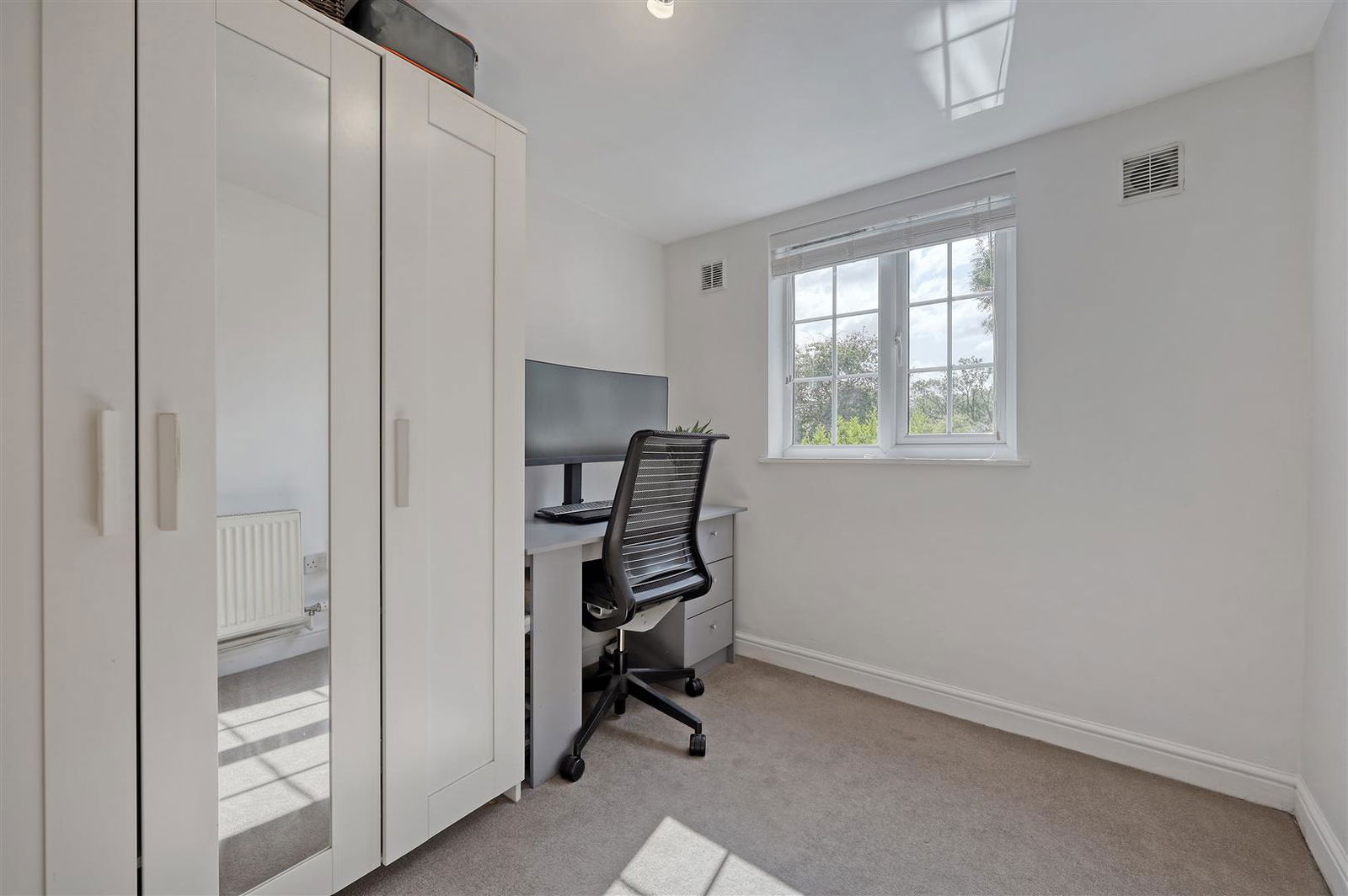 Image for Stunning Cottage, Colliers End, Nr. Ware