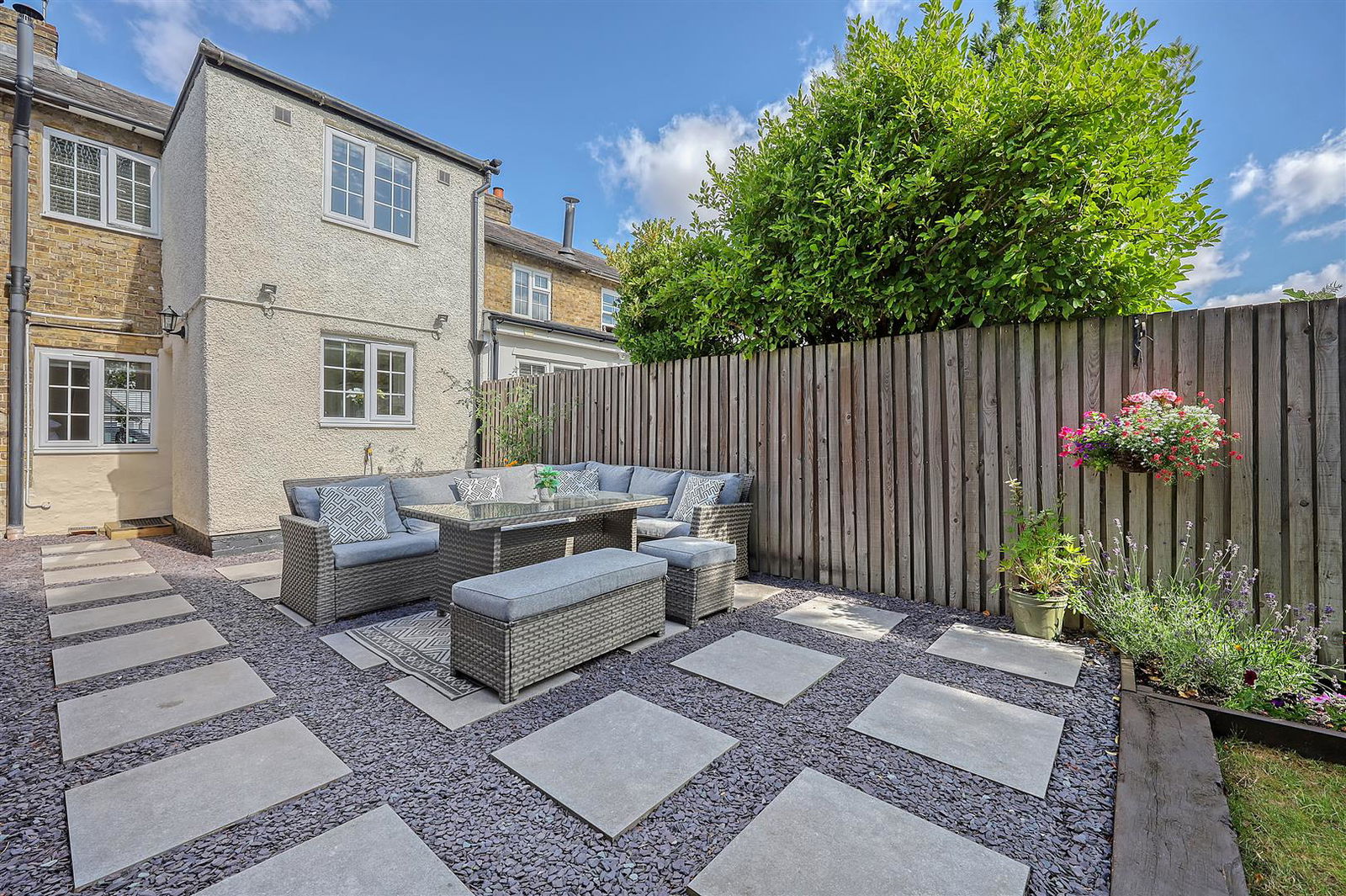 Image for Stunning Cottage, Colliers End, Nr. Ware