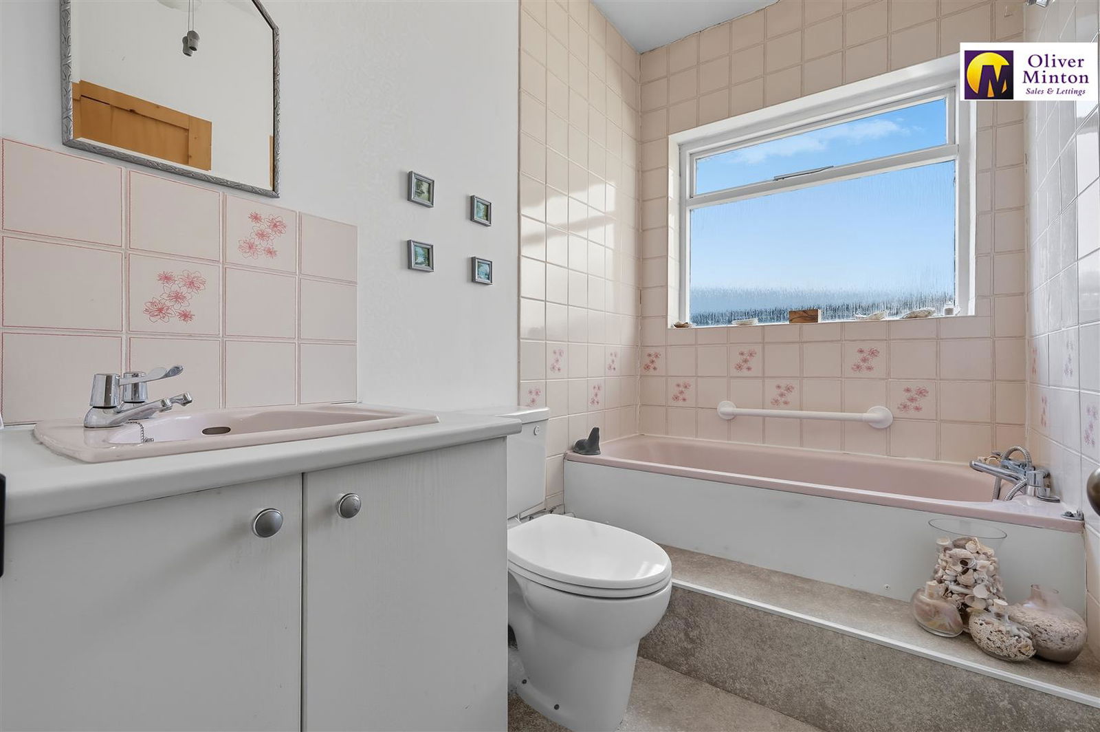 Image for Post Wood Road, Ware, Herts