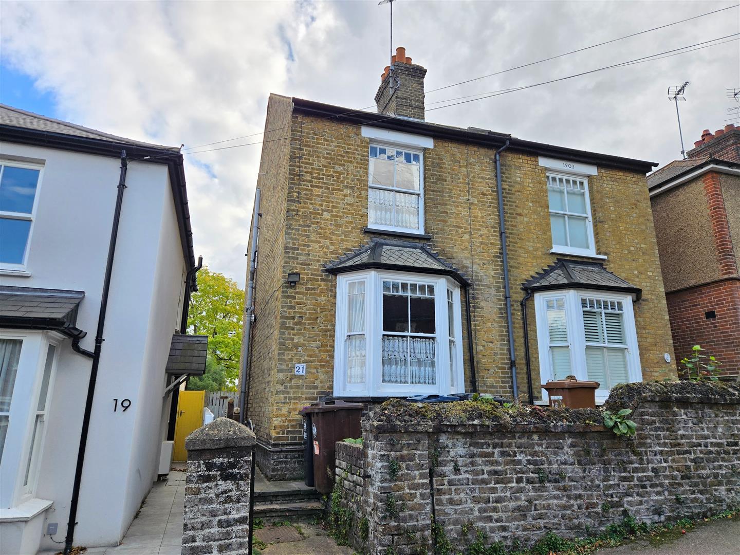 Image for Post Wood Road, Ware, Herts