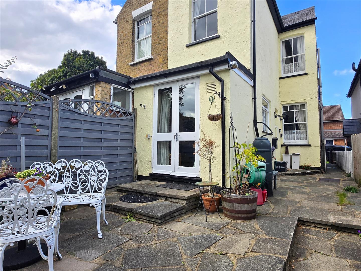 Image for Post Wood Road, Ware, Herts