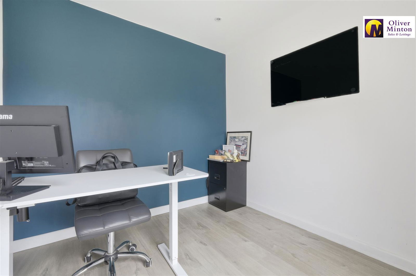 Image for Applewood, Buntingford, Herts