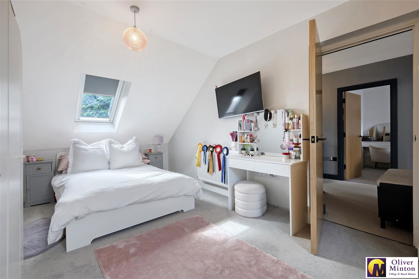 Image for 5 bedroom family home - The Chestnuts, Puckeridge