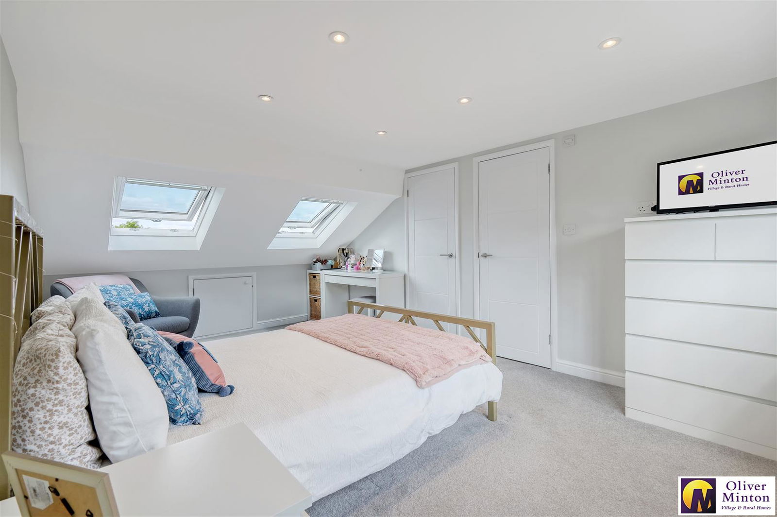 Image for CHAIN FREE: Meadow Walk, Standon, Herts