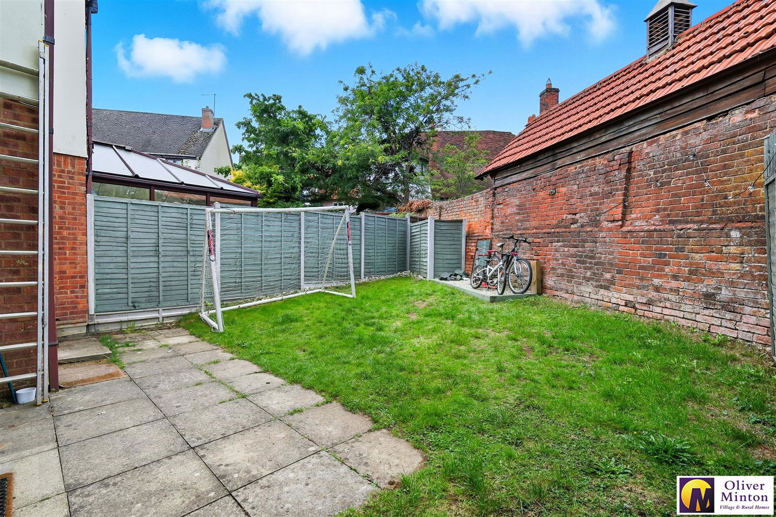 Image for CHAIN FREE - Cannons Court, Puckeridge, Herts