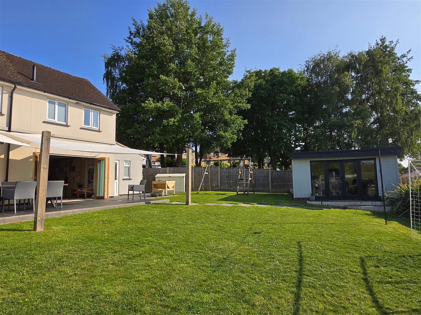 Image for SUPERB FAMILY HOUSE, Green Lane, Braughing, Herts