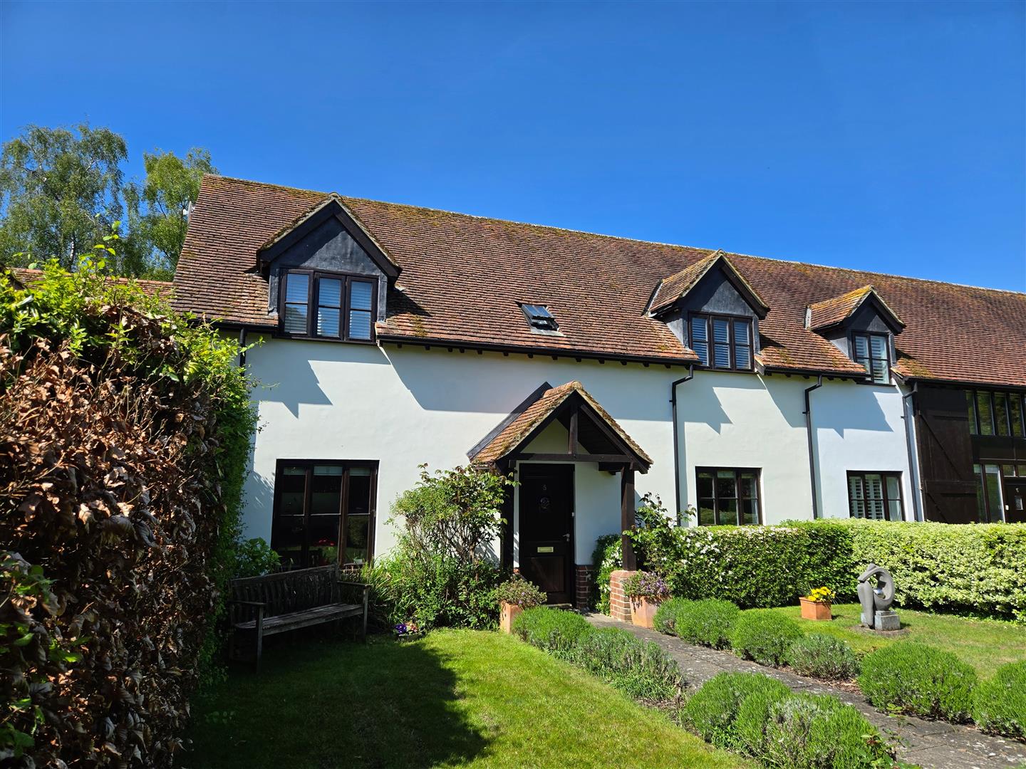 Image for CHAIN FREE immaculate house - Hamels Park Barns, nr Buntingford