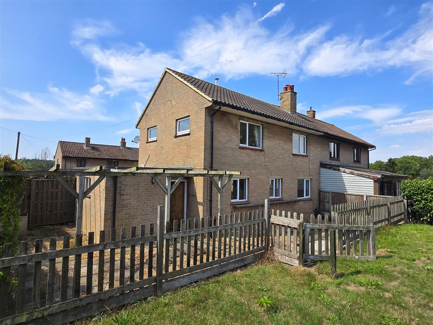 Image for CHAIN FREE PROJECT! Albury, Little Hadham, Herts