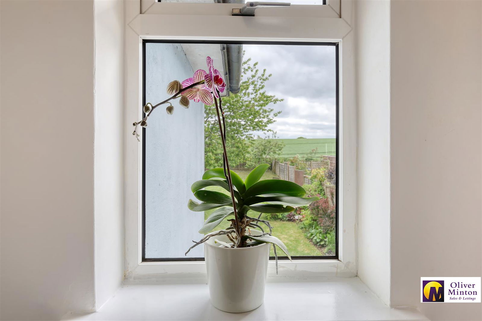 Image for CHAIN FREE 4 bedroom with large garden - Green Lane, Braughing