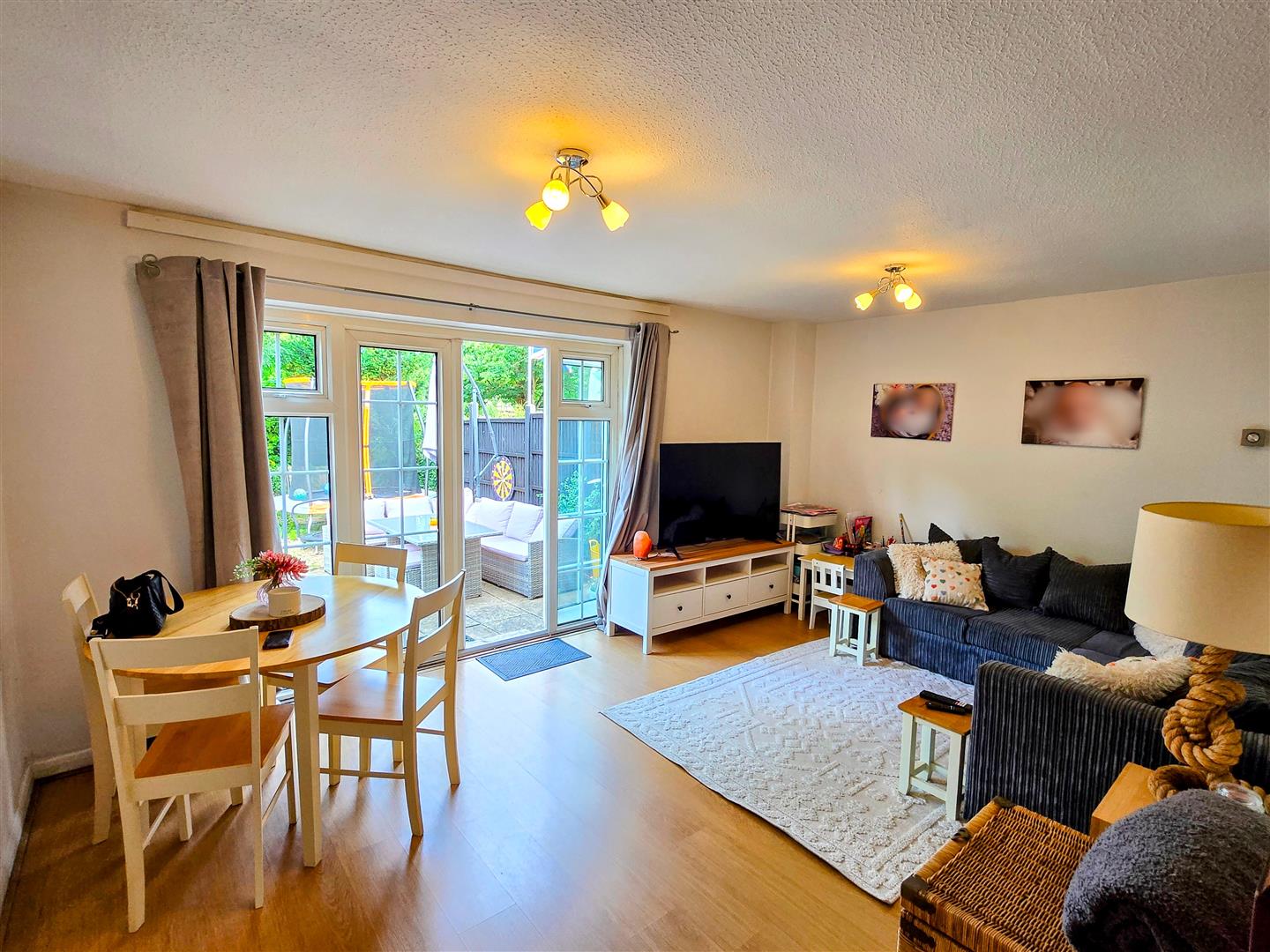 Image for CHAIN FREE - Sargents, High Street, Standon, Herts