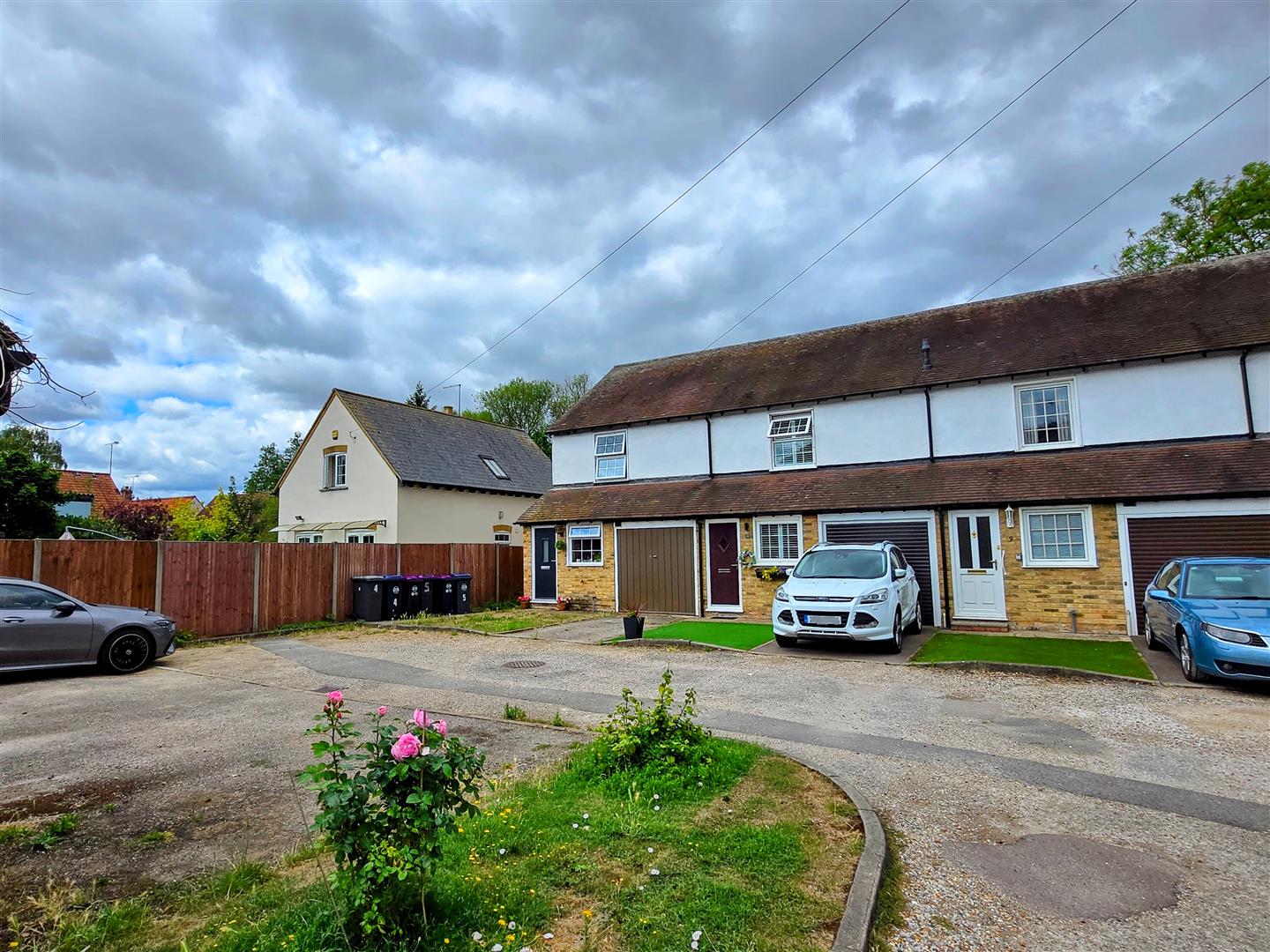 Image for CHAIN FREE - Sargents, High Street, Standon, Herts