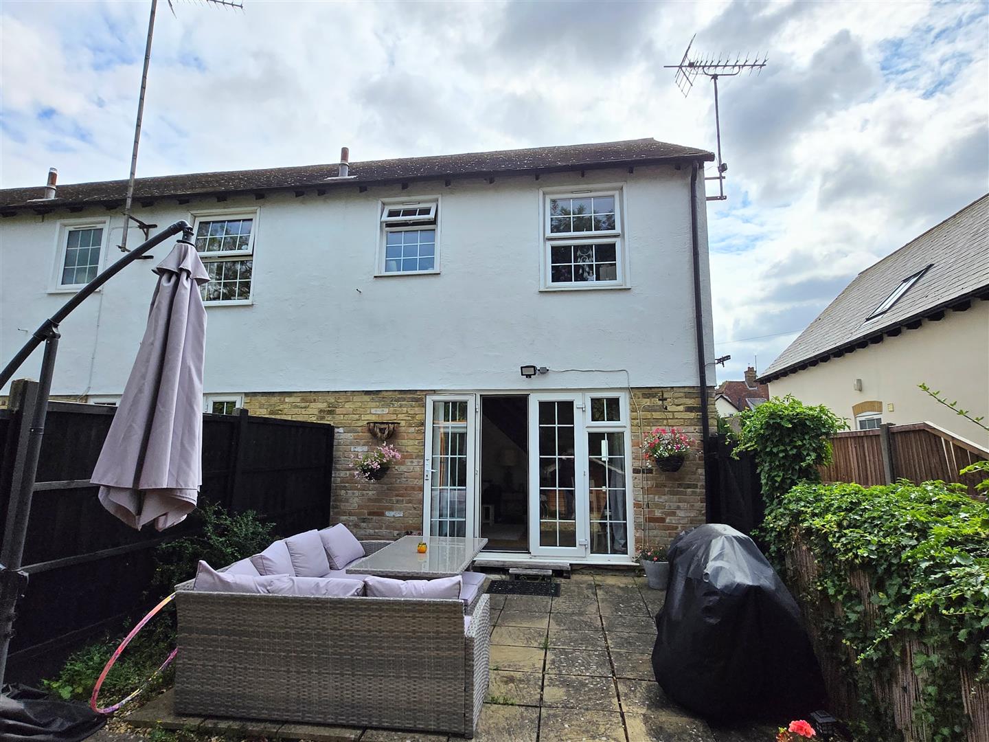 Image for CHAIN FREE - Sargents, High Street, Standon, Herts