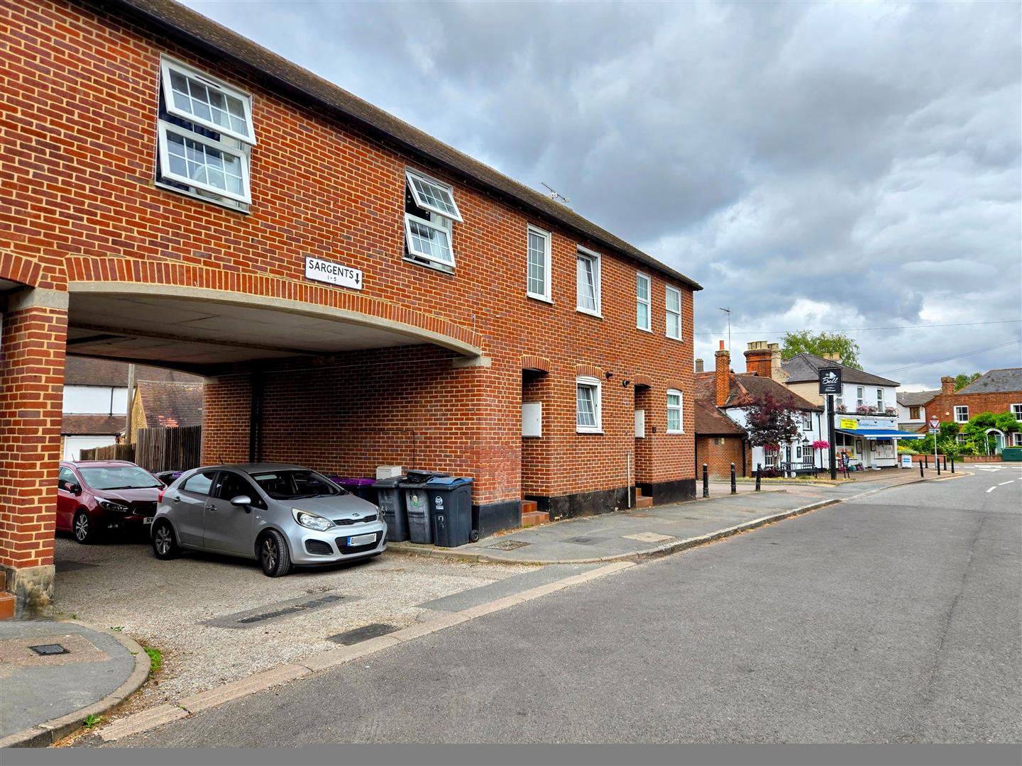 Image for CHAIN FREE - Sargents, High Street, Standon, Herts