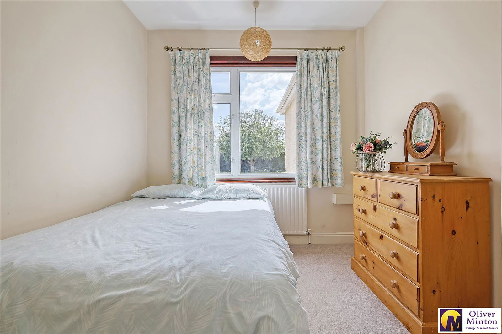 Image for CHAIN FREE - Medcalf Hill, Widford, Herts