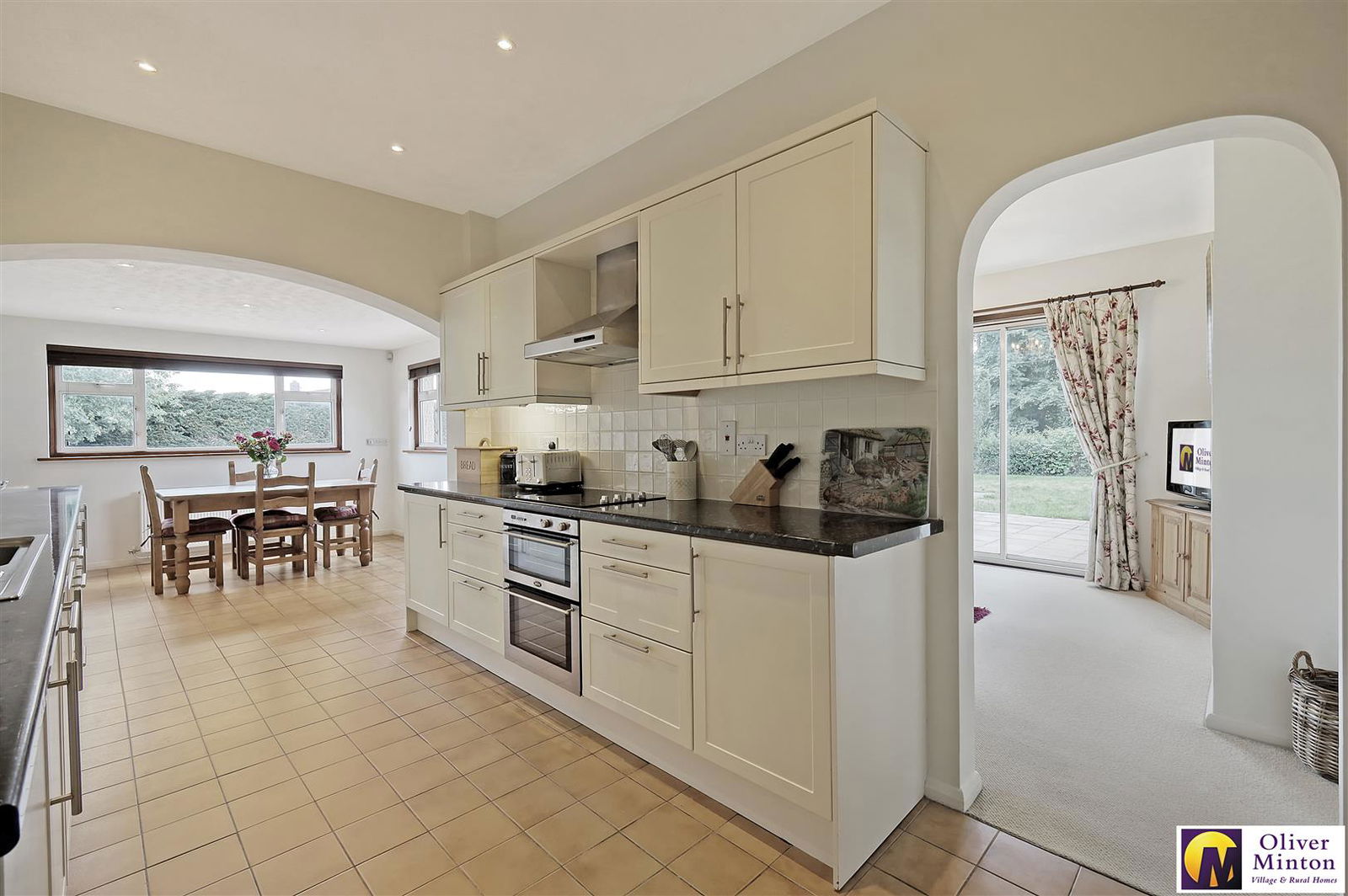 Image for CHAIN FREE - Medcalf Hill, Widford, Herts