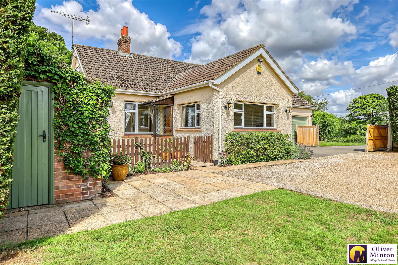 Image for CHAIN FREE - Medcalf Hill, Widford, Herts