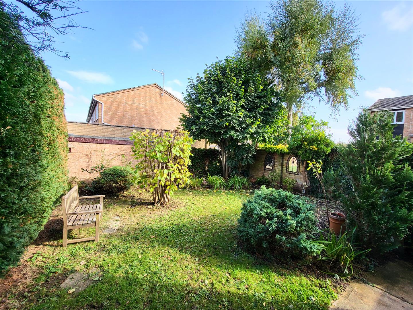 Image for CHAIN FREE - Batchelors, Puckeridge, Herts