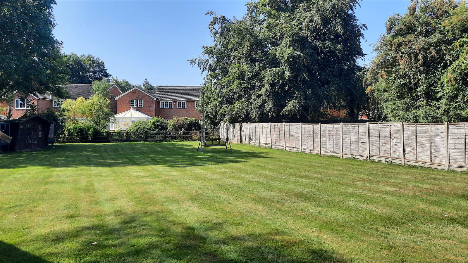 Image for Superb Large Garden: Standon, Herts