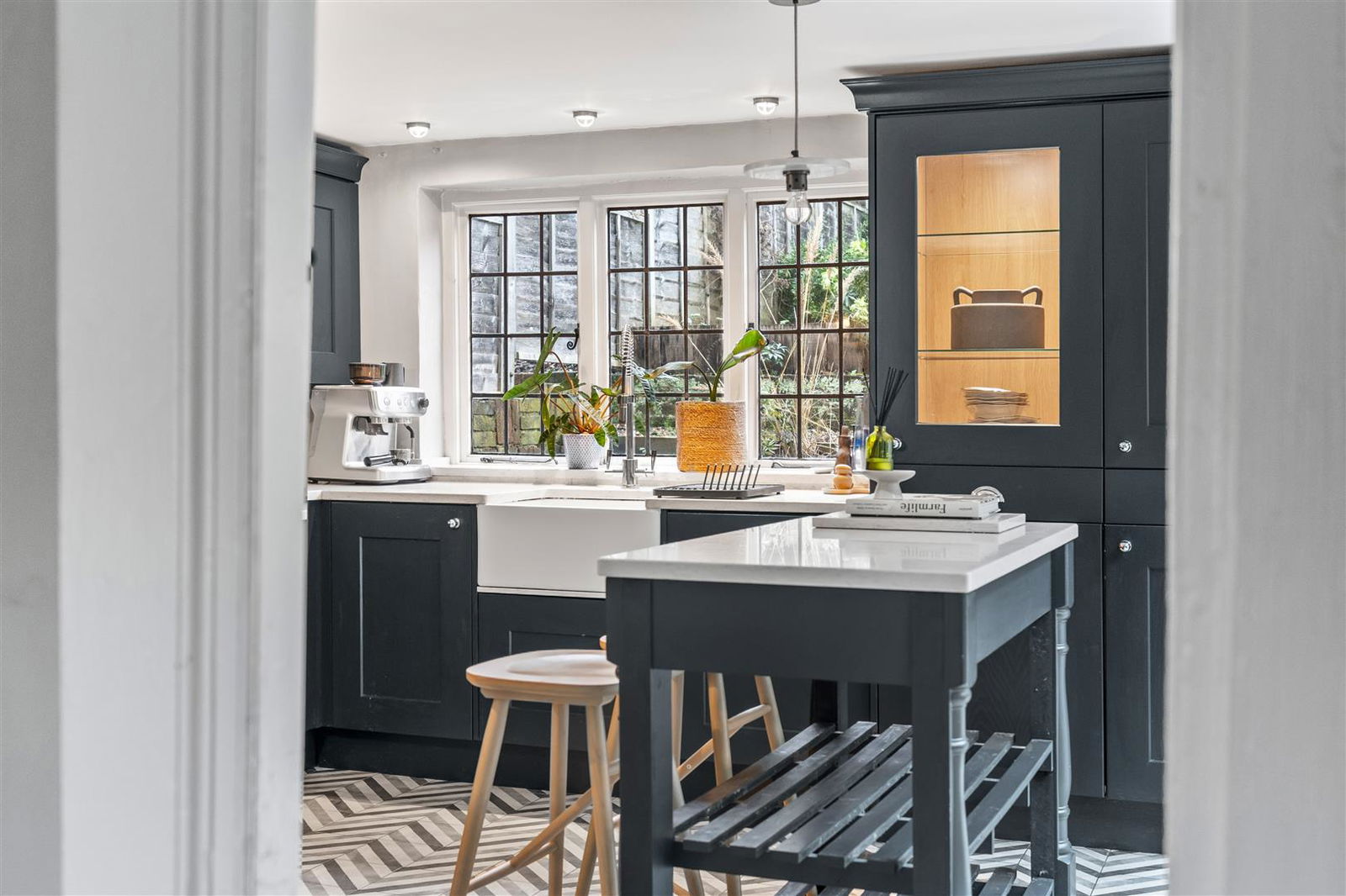 Image for CHAIN FREE Beautiful Cottage - Braughing, Herts