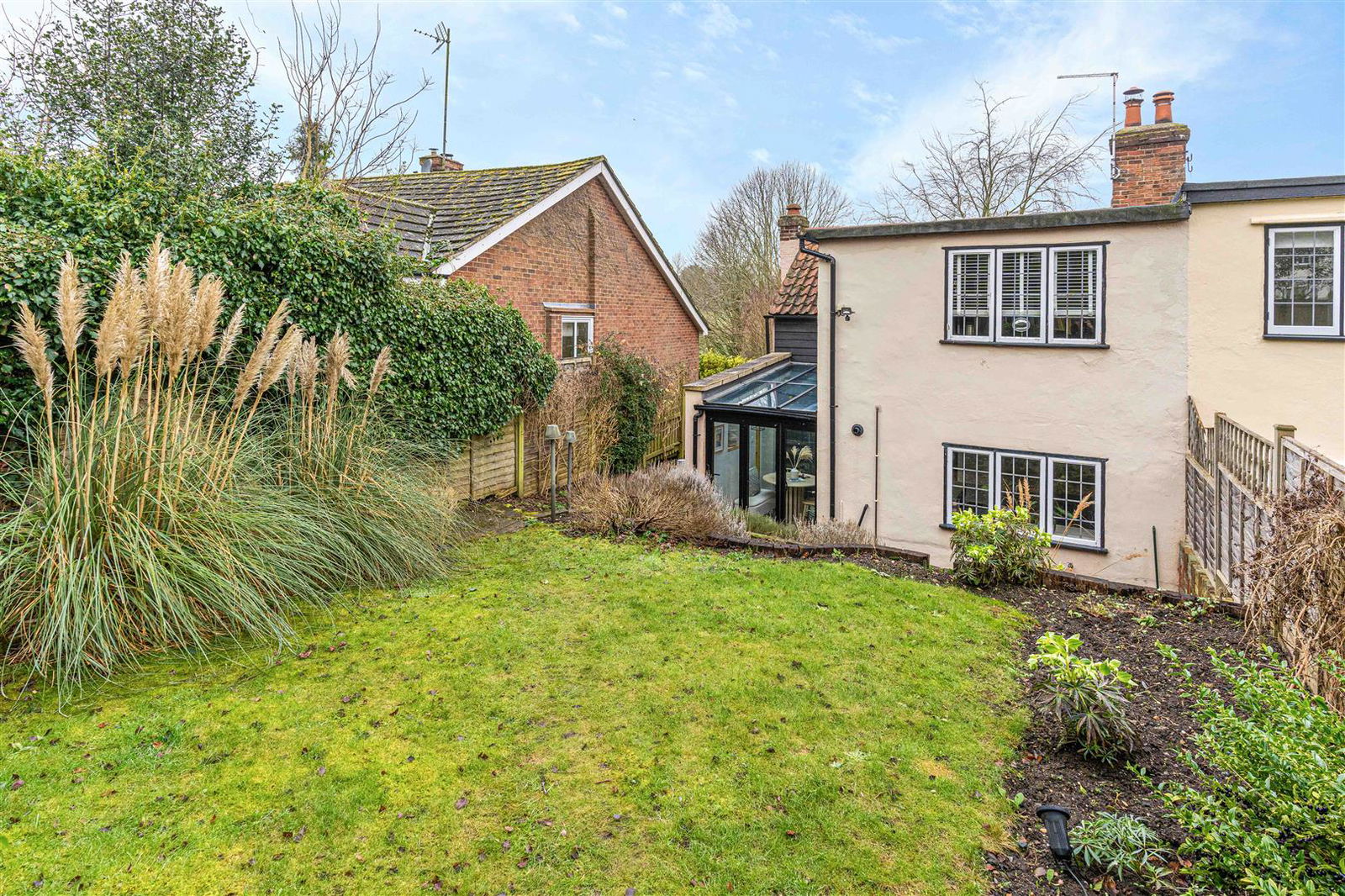 Image for CHAIN FREE Beautiful Cottage - Braughing, Herts