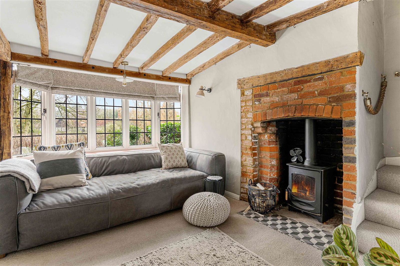 Image for CHAIN FREE Beautiful Cottage - Braughing, Herts