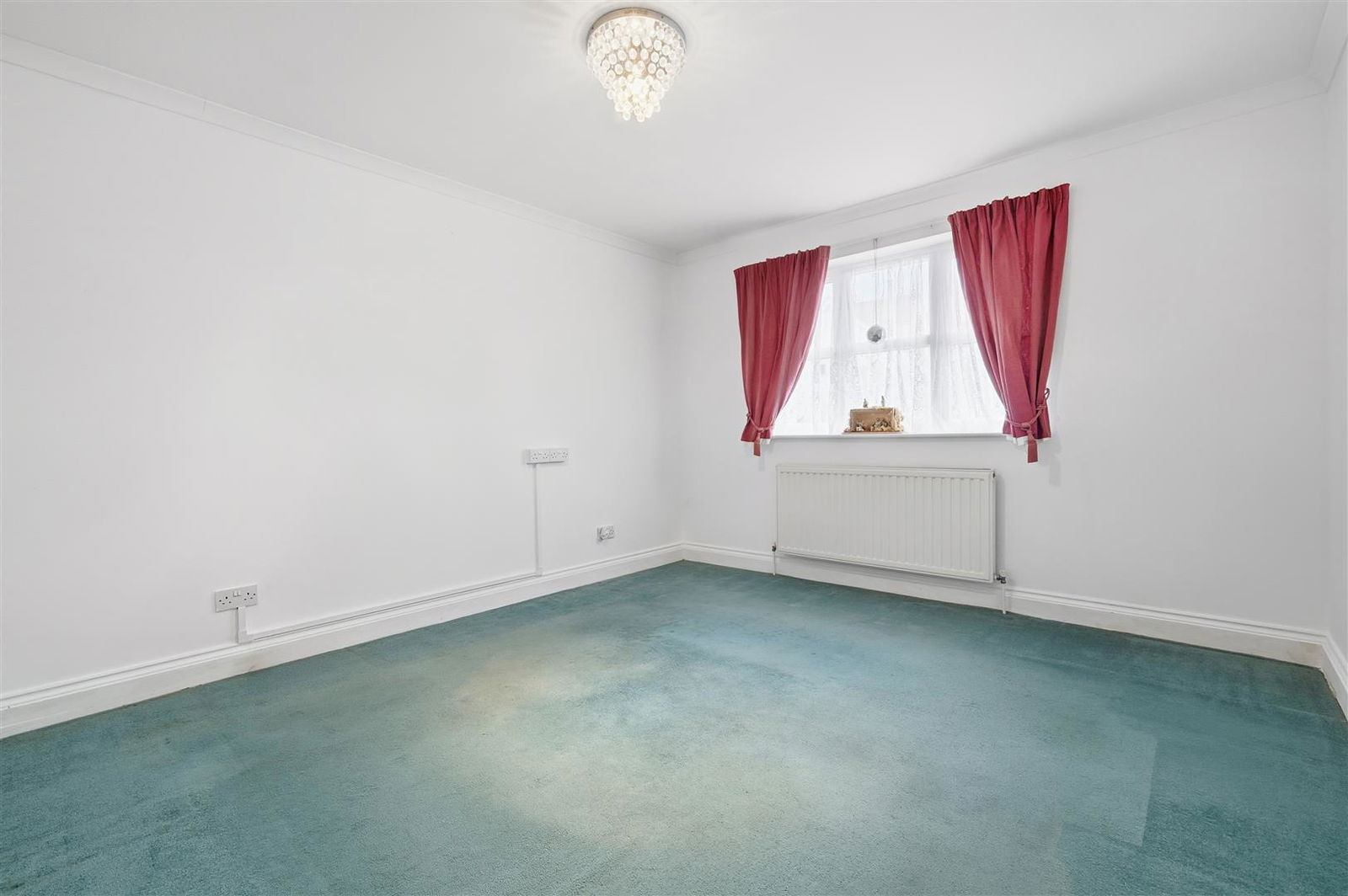 Image for CHAIN FREE: Parkfields, Roydon