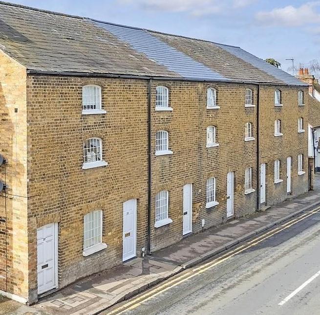 Image for CHAIN FREE - High Street, Roydon, Essex