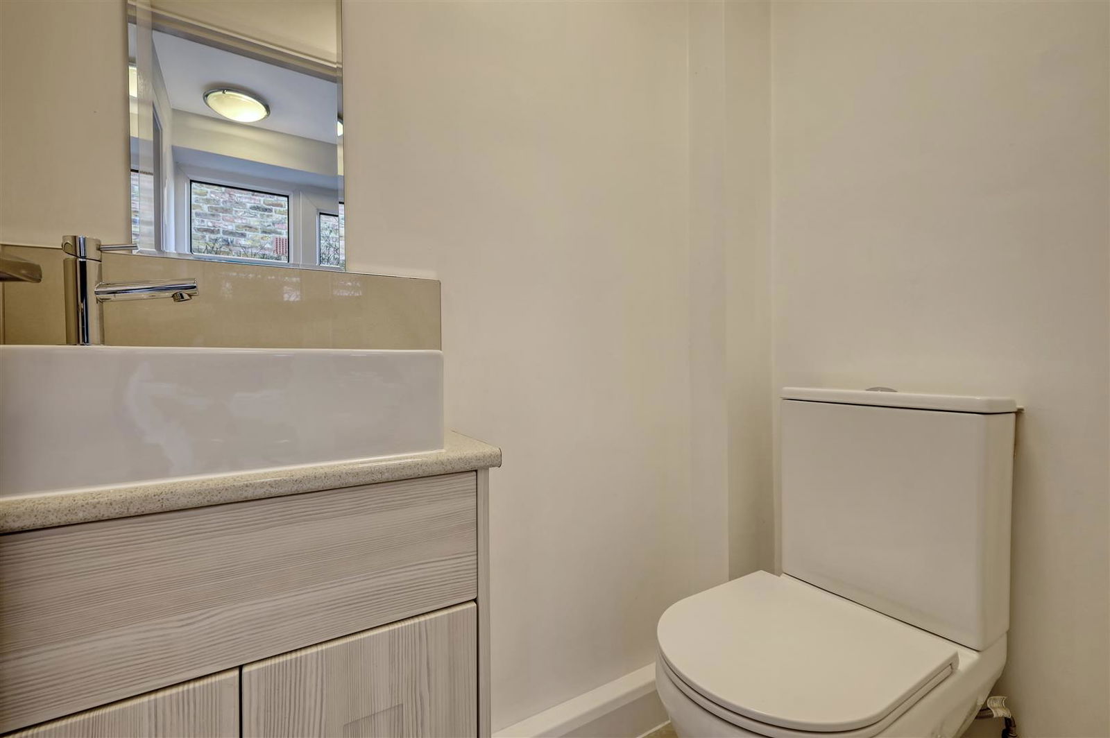 Image for CHAIN FREE - High Street, Roydon, Essex