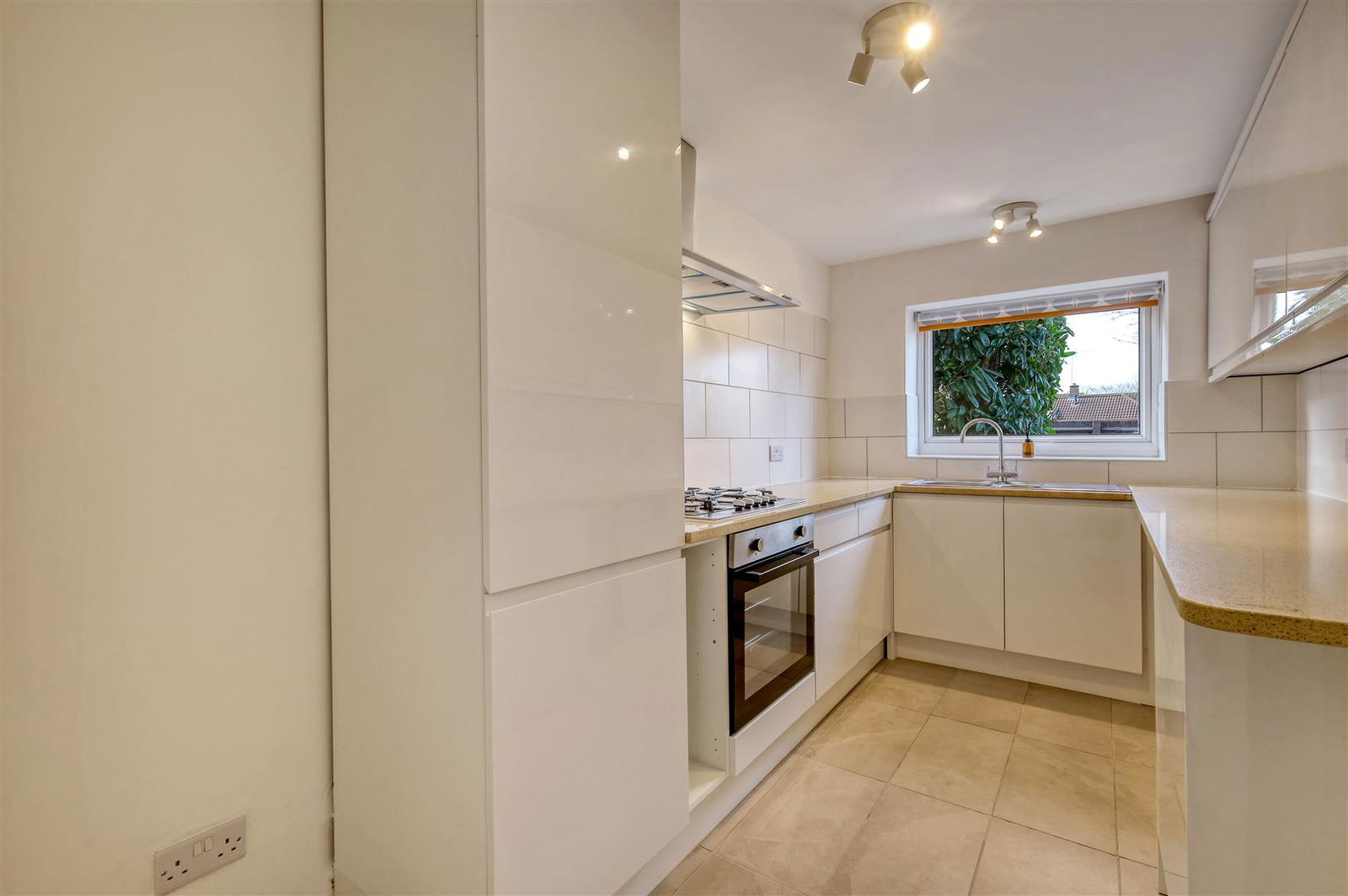 Image for CHAIN FREE - High Street, Roydon, Essex