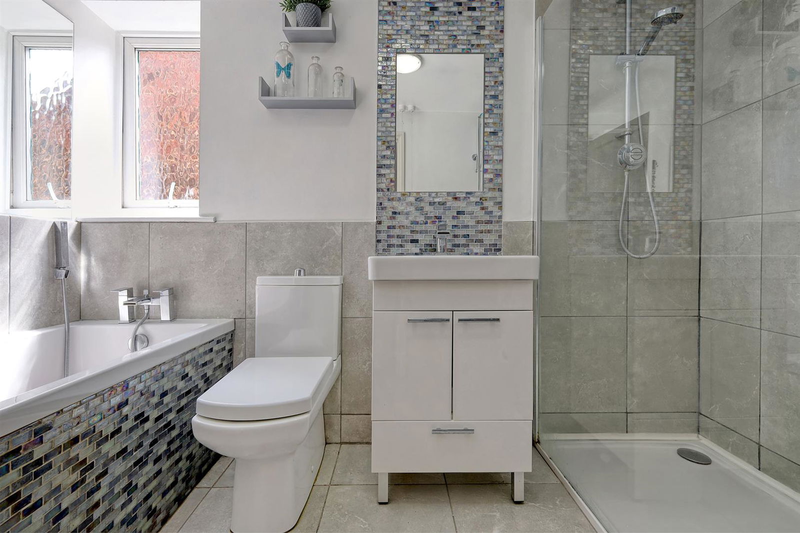 Image for Roydon Road, Stanstead Abbotts