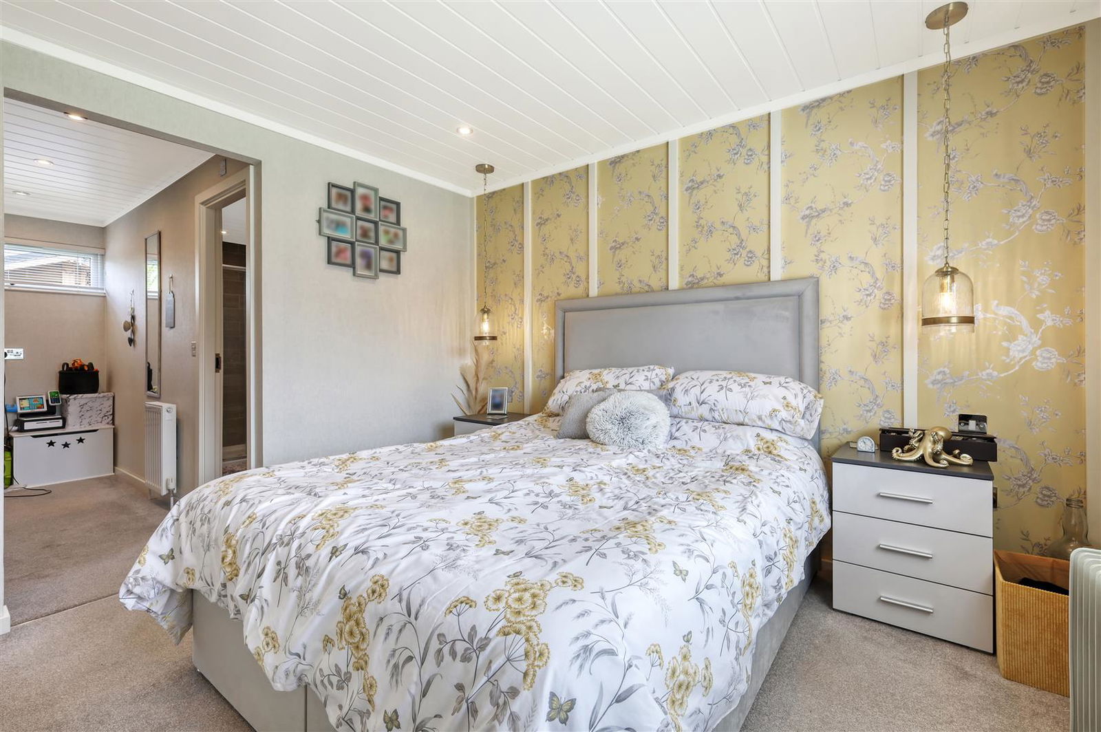 Image for Deluxe Lodge, Roydon Marina Village