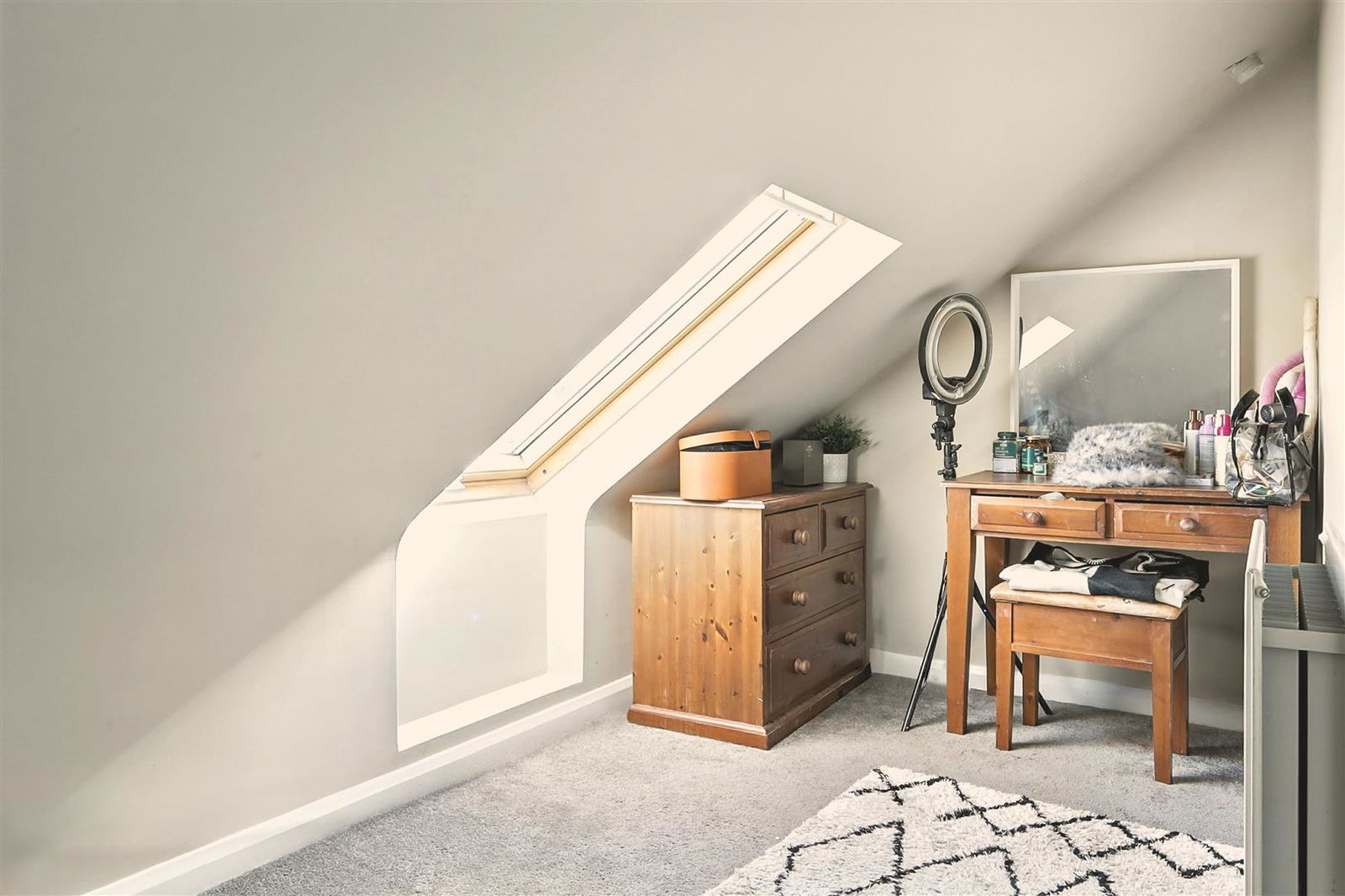 Image for St. Laurence Drive, Broxbourne