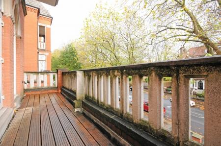 balcony fitzjohns avenue hampstead nw3 ID45342