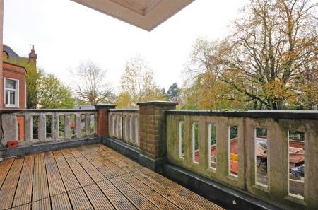 balcony fitzjohns avenue hampstead nw3 ID45342