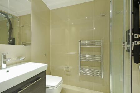 bathroom boydell court nw8 ID45847