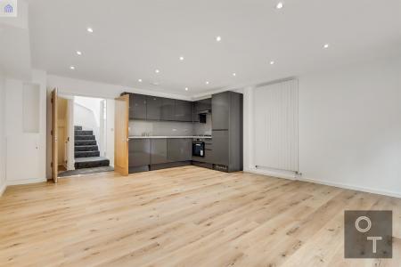 Kitchen+%2f+Reception