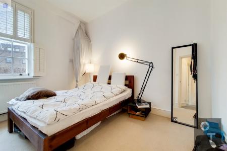 Bedroom 2/2