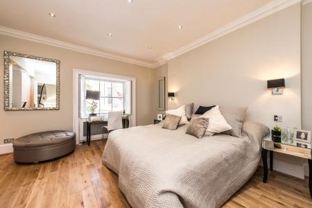 master bedroom chester place regents park nw1 ID39479