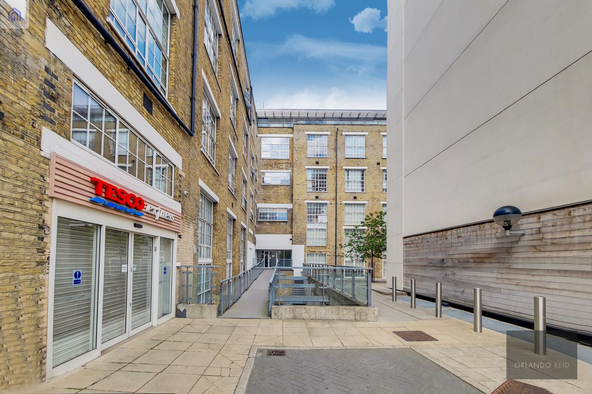 Studio Apartment for sale in Clapham