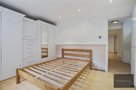 25 Pentonville Road N1 9LP-7.jpg