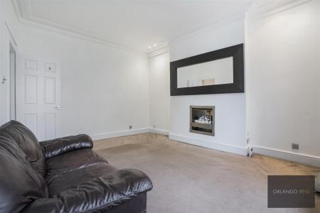 25 Pentonville Road N1 9LP-9.jpg