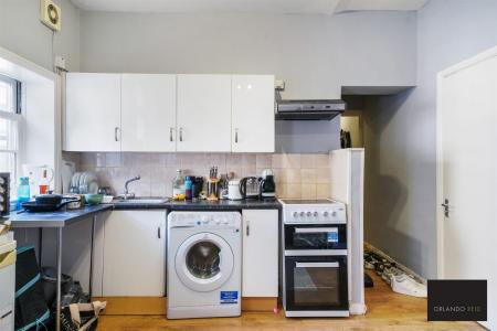 Flat A, 161 King's Cross Road - IxS6f100G9RwJ8Wnea