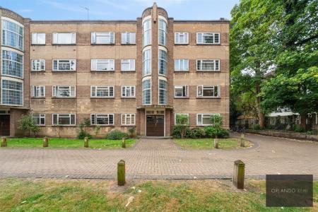 Flat 28, Poynders Court SW4 8NL-12.jpg