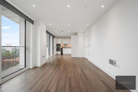 Flat 65, Pinto Tower SW8 2FS-9.jpg