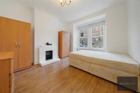 40 Broadwater Road SW17 0DT-1.jpg