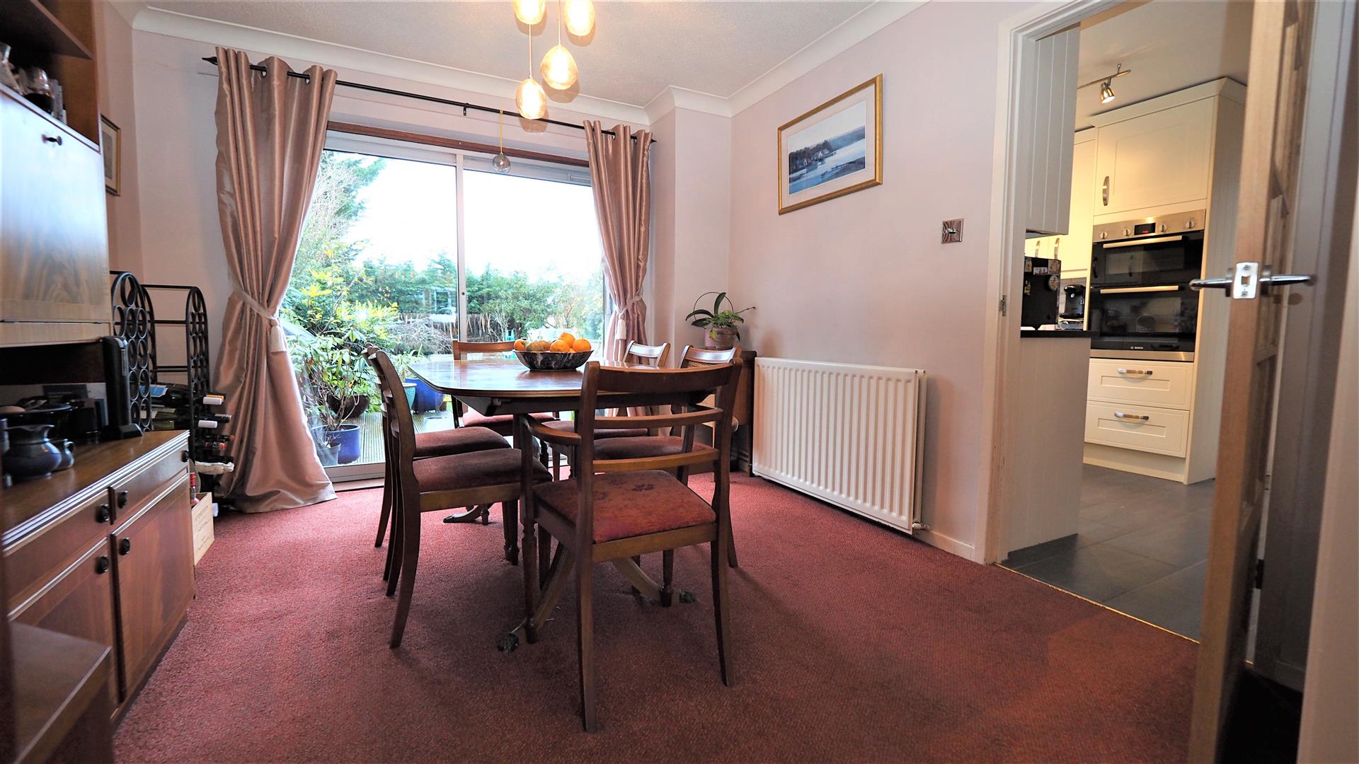 3 bedroom Link Detached House for sale in Maidstone
